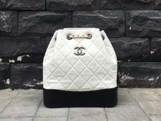 【A94485 Y61477 C0200】 シャネル ガブリエル ドゥ バックパック Chanel GABRIELLE エイジド カーフスキン & カーフスキン ホワイト & ブラック