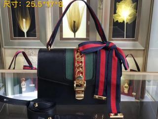 グッチ シルヴィ バッグ コピー〔GUCCI Sylvie〕 ブラック レザー ショルダーバッグ ゴールド金具 【421882 CVLEG 8638】