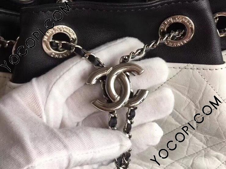 CHANEL 22☆ミニ ハンドバッグ シャイニーカーフスキン (CHANEL