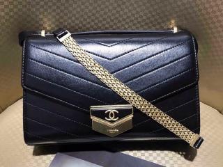 【A57491 Y33278 94305】 CHANEL シャネル バッグ コピー 2018AW 新作 フラップ バッグ カーフスキン レディース ショルダーバッグ 5色選択可 ブラック 26cm