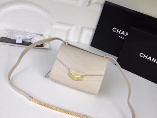 【A57490 Y33278 5B165】 CHANEL シャネル バッグ コピー 2018AW 新作 フラップ バッグ カーフスキン レディース ショルダーバッグ 4色選択可 ベージュ 19cm