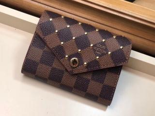 M82314】 LOUIS VUITTON ルイヴィトン モノグラム・パターン 財布