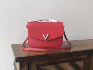 【M51682】 LOUIS VUITTON ルイヴィトン バッグ スーパーコピー ヴェリー・サドル ハンドバッグ ヴィトン レディース ショルダーバッグ 3色可選択 ルビー