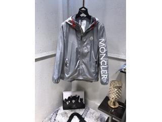 スーパーコピーモンクレール 春秋　新しいデザイン メンズ モンクレール 薄いコート 灰色