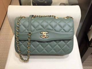 【A57028 Y07659】 CHANEL シャネル バッグ スーパーコピー マトラッセ ラムスキン レディース チェーンショルダーバッグ 3色可選択