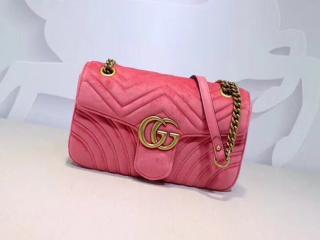 【443497 K4D2T 5532】 GUCCI グッチ GGマーモント バッグ コピー GG Marmont ベルベット ミニバック レディース チェーンショルダーバッグ 5色可選択 ピンク