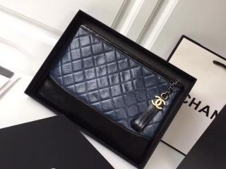 【A84287 Y61477 C0202】 CHANEL'S GABRIELLE ガブリエル ドゥ シャネル バッグ スーパーコピー ポーチ エイジド カーフスキン クラッチバッグ 4色可選択 ネイビーブルー & ブラック