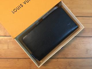 M60632 N級品 実物写真 ルイヴィトン ラウンドファスナー財布