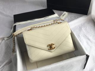 【A57431 Y83566 10601】 CHANEL シャネル バッグ スーパーコピー フラップ バッグ ラムスキン レディース ショルダーバッグ 22cm 4色可選択 ホワイト