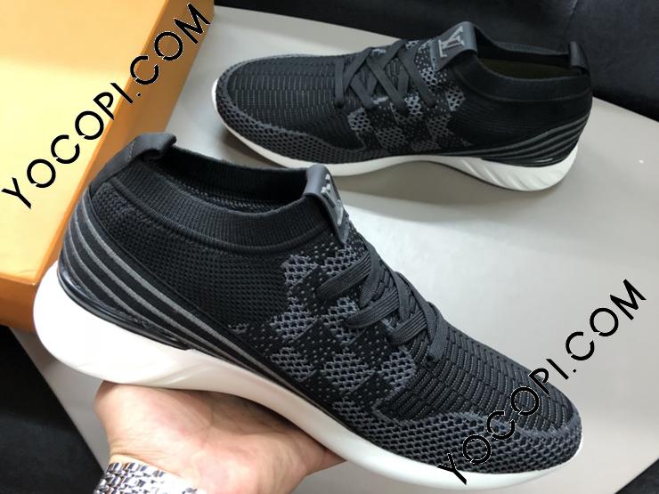 1A41Y2 ルイヴィトンスニーカー ファストレーン・ライン スニーカー