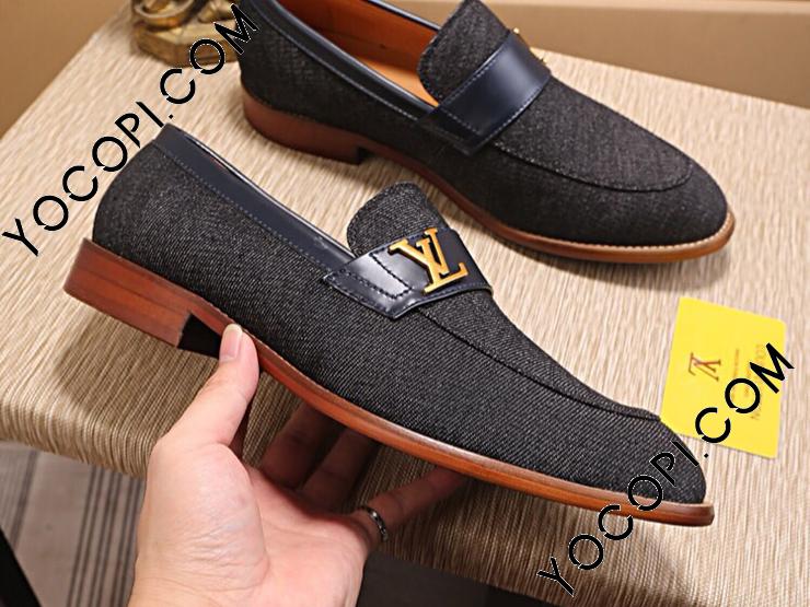 LOUIS VUITTON - 未使用 ルイヴィトン LOUIS VUITTON レザー