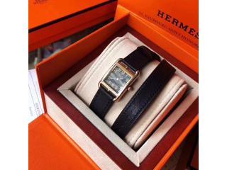 HERMES 腕時計 電池式　アナログ腕時計 (エルメス)《ナンタケット》TPM 腕時計ウォッチ腕時計
