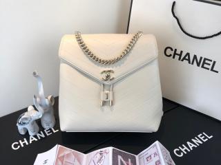 【A57555 Y83835 5B165】 CHANEL シャネル バッグ スーパーコピー 2018/19年秋冬 プレコレクション カーフスキン レディース バックパック 5色可選択 ベージュ
