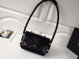 【AS0074 Y84100 94305】 CHANEL シャネル バッグ コピー 2018/19年 クルーズ コレクション クランプル カーフスキン & コットン フラップ バッグ 2色可選択 ブラック