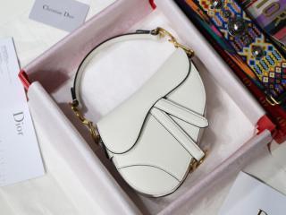 【M0447CWVG_M030】 DIOR ディオール バッグ スーパーコピー カーフスキン “SADDLE” ミニバッグ レディース ショルダーバッグ 5色可選択 ホワイト