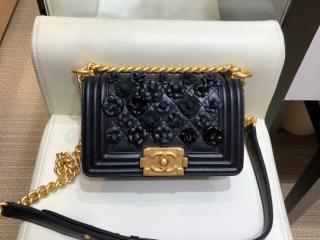【A67085 B00231 94305】 BOY CHANEL ボーイ シャネル バッグ コピー エンブロイダリー ラムスキン スモール ハンドバッグ レディース ショルダーバッグ