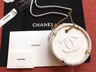 【AS0075 Y84101 10601】 CHANEL シャネル バッグ コピー クランプル カーフスキン & コットン スモール ラウンド バッグ レディース ショルダーバッグ 2色可選択 ホワイト