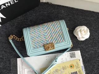 【AS0093 Y84120】 BOY CHANEL ボーイ シャネル シャネル バッグ スーパーコピー 19SS エンブロイダリー カーフスキン ウエスト バッグ レディース ショルダーバッグ 3色可選択