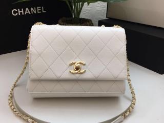 【AS0645 B00445 10601】 CHANEL シャネル バッグ スーパーコピー 19SS カーフスキン フラップ バッグ レディース ショルダーバッグ 3色可選択 ホワイト