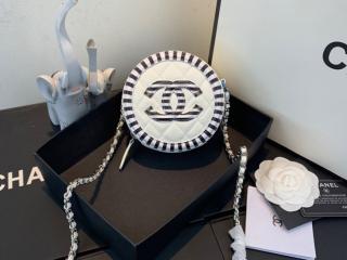 【A81599 Y84125 White】 CHANEL シャネル バッグ コピー 19SS グレインド カーフスキン チェーン クラッチ レディース ショルダーバッグ 3色可選択 ホワイト