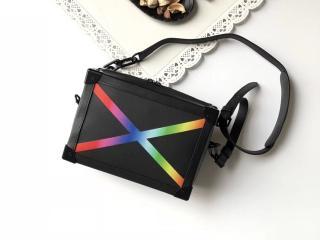 M80033】 LOUIS VUITTON ルイヴィトン モノグラム・タペストリー M80033】 LOUIS VUITTON ルイヴィトン モノグラム・タペストリー
