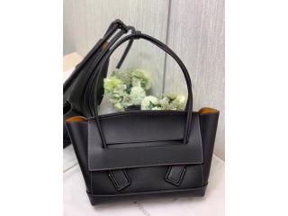 arco3303】 BOTTEGA VENETA ボッテガ・ヴェネタ バッグ コピー