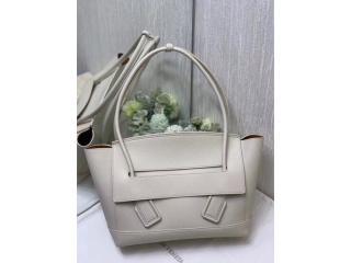 【arco4805】 BOTTEGA VENETA ボッテガ・ヴェネタ バッグ スーパーコピー 19新作 ARCO フレンチカーフ ザ・アルコ 48 ハンドバッグ レディース ショルダーバッグ 5色可選択