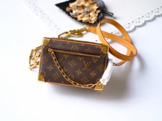 【M68906】 LOUIS VUITTON ルイヴィトン モノグラム バッグ コピー ミニ・ソフトトランク メンズ ショルダーバッグ