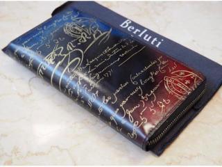 ベルルッティ berluti財布 完成品  文字色(ゴールド/シルバー)カスタマイズ可能