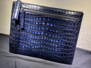 テルシオ アリゲーターレザー財布  スモールサイズのニノ アリゲーターレザークラッチ ベルルッティ(Berluti)