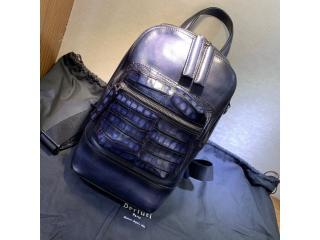 ベルルッティ BERLUTI★スモールサイズのレザーバックパック ワニ革バッグ