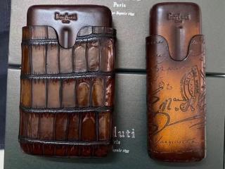 ベルルッティのヴェネチアスクリットスワイプレザー iCOSケースシガレットケース ベルルッティのヴェネチアスクリットスワイプレザー iCOSケース