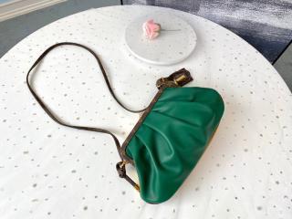 LOUIS VUITTON ルイヴィトン バッグ コピー 20SSショー・コレクション ブルシコ EW レディース ショルダーバッグ
