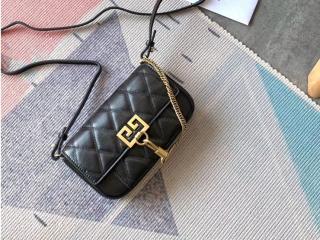 【BB604DB08Z-001】 GIVENCHY N級品 ジバンシィ バッグ スーパーコピー Pocket ダイヤモンド キルトレザー ポケット ミニ レディース ショルダーバッグ 4色可選択