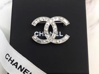 新品シャネルChanel経典双Cブローチアクセサリー真珠