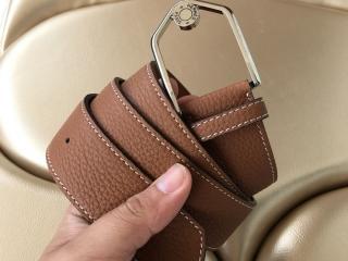 エルメスベルト 男性用ベルト シルバー日の字型ベルトヘッド 牛革レイシ模様
