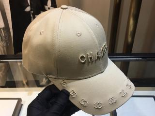 シャネル 野球帽 chanel文字の刺繍 周辺CCロゴ 男女兼用 調節