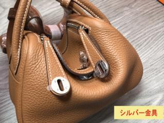 エルメスミニリンディスーパーコピー Mini Lindy エルメスハンドバッグ ゴールド/シルバー金具が選択可 ブラウン 白い縫い目