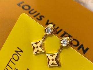 Q96168 ルイヴィトンピアス イヤリング揺れる　LOUIS VUITTONアクセサリー