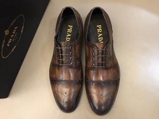 PRADA ドレスシューズ メンズ用　革靴・ビジネスシューズ ブラッシュドレザー レースアップ ダービーシューズ