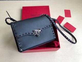 【RW2B0181WCIP45-3】 VALENTINO N級 ヴァレンティノ バッグ スーパーコピー ロックスタッズ スモール クロスボディバッグ レディース ショルダーバッグ 3色可選択