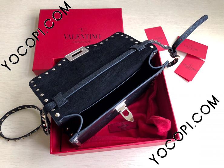 美品 ヴァレンティノ VALENTINO ロックスタッズ ボディバッグ ヴァレンティノ VALENTINO VALENTINO ショルダーバッグ B0K68VSF