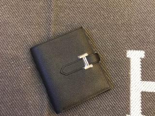 エルメスBearnベアン コンパクト財布 HERMES 折りたたみ財布 ヴォー・エプソン ゴールド/シルバー金具選択可  輸入牛革 黒色