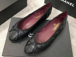 シャネル　フラットシューズ　レディース用 CHANEl バレエシューズ 黒色