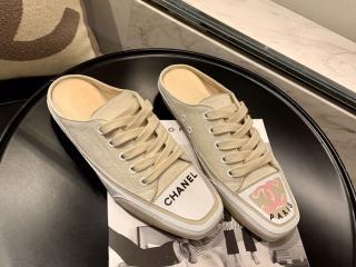 2020年新品　シャネル カジュアルシューズ フラットシューズ CHANELスリッパ　白い色