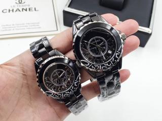 シャネル J12 doodle 電池式時計腕時計男女兼用 CHANELジェイトゥエルヴアナログ腕時計 33ｍｍ、38ｍｍ 黒色