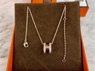 エルメスネックレス アクセサリーHERMES ネックレスペンダント ピンク