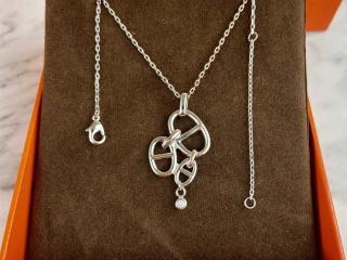 エルメスネックレス アクセサリーHERMES ネックレスペンダント シルバー