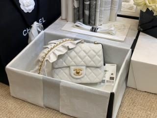 【AS2203 B04438 10601】 CHANEL シャネル バッグ スーパーコピー 20新作 ラムスキン スモール フラップ バッグ 2色可選択 ホワイト