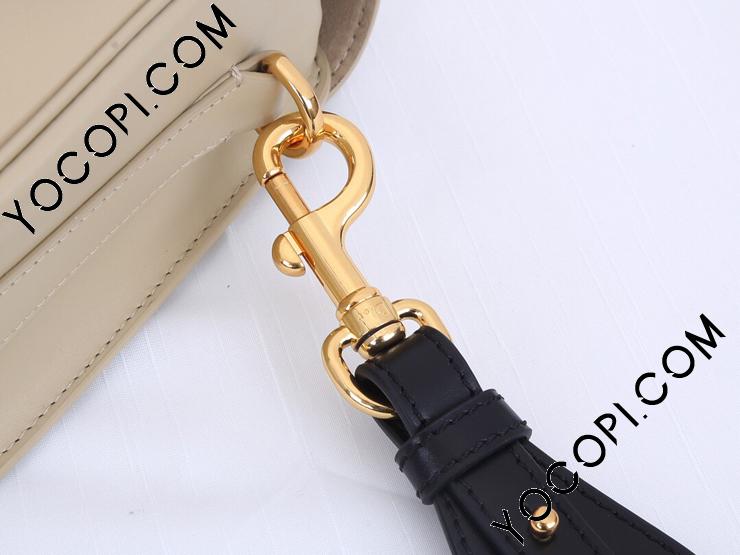 DIOR Bobby ラージカーフスキンショルダーバッグ